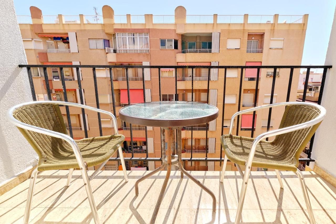 Estudio La Loma Apartment ตอร์เรเวียคา ภายนอก รูปภาพ