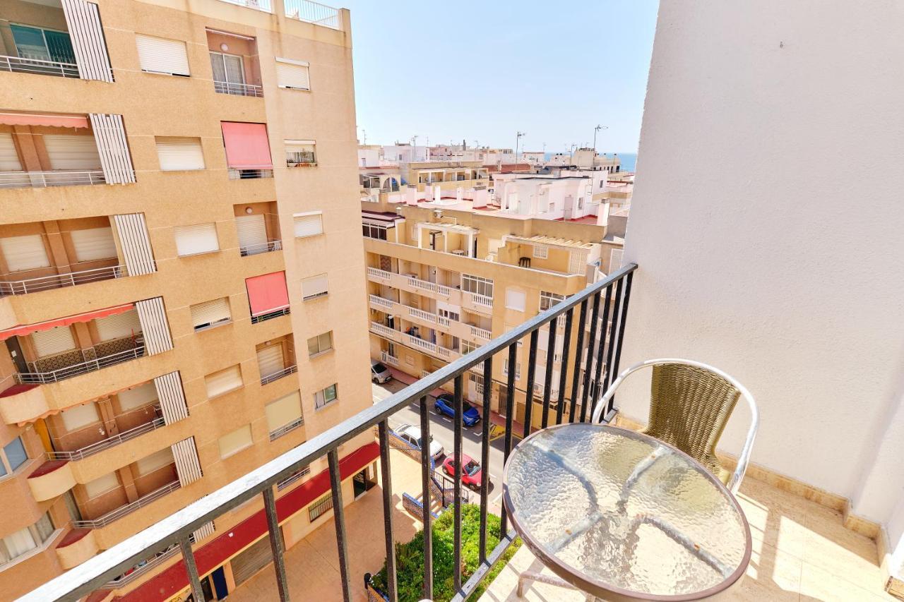 Estudio La Loma Apartment ตอร์เรเวียคา ภายนอก รูปภาพ